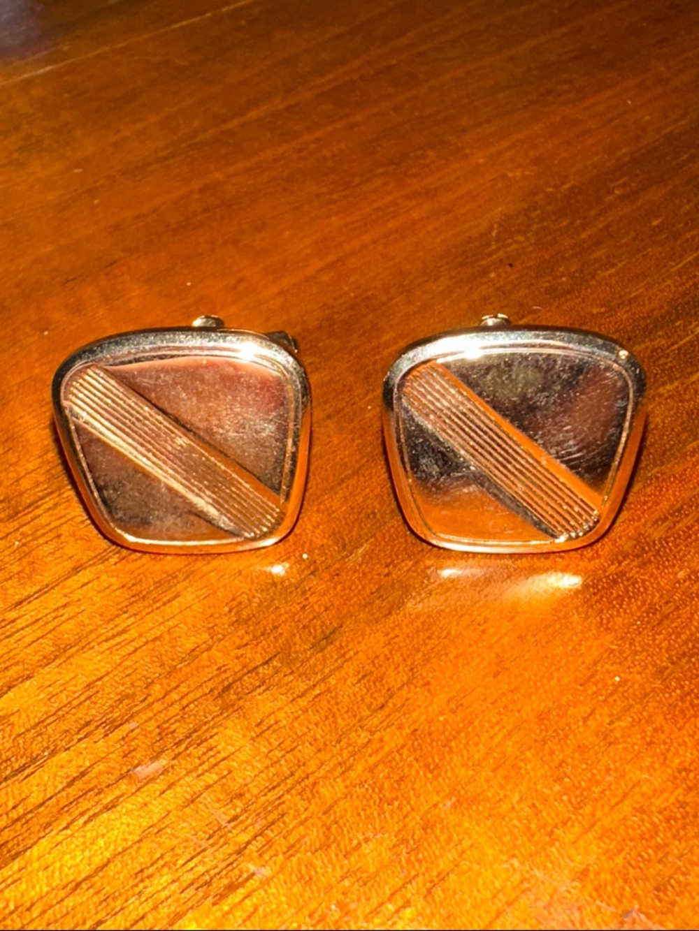Vintage Mid Century Gold‎ Tone
 Diagonal Stripe Cufflinks